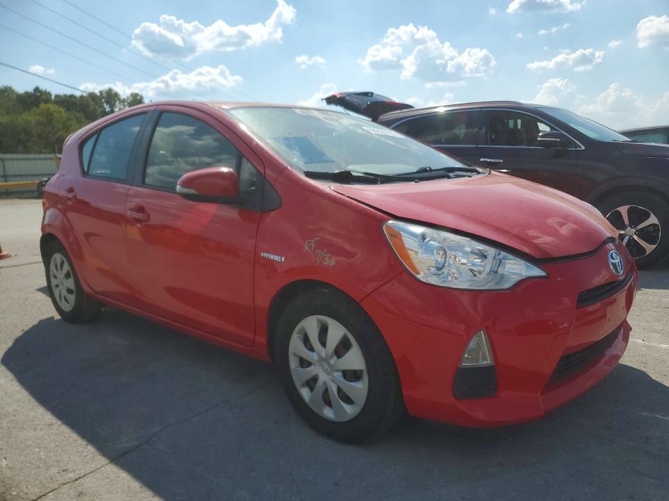 Photo 4 from auction – 2012 TOYOTA PRIUS C with VIN JTDKDTB31C1527498