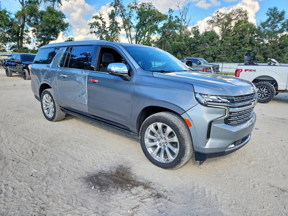Снимка 4 от търг – 2024 CHEVROLET SUBURBAN с VIN 1GNSKFKDXRR140921
