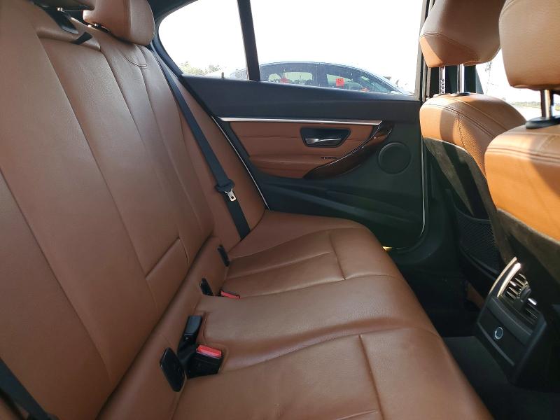 Zdjęcie 10 z aukcji – 2016 BMW 328 z VIN WBA8E9C57GK604107