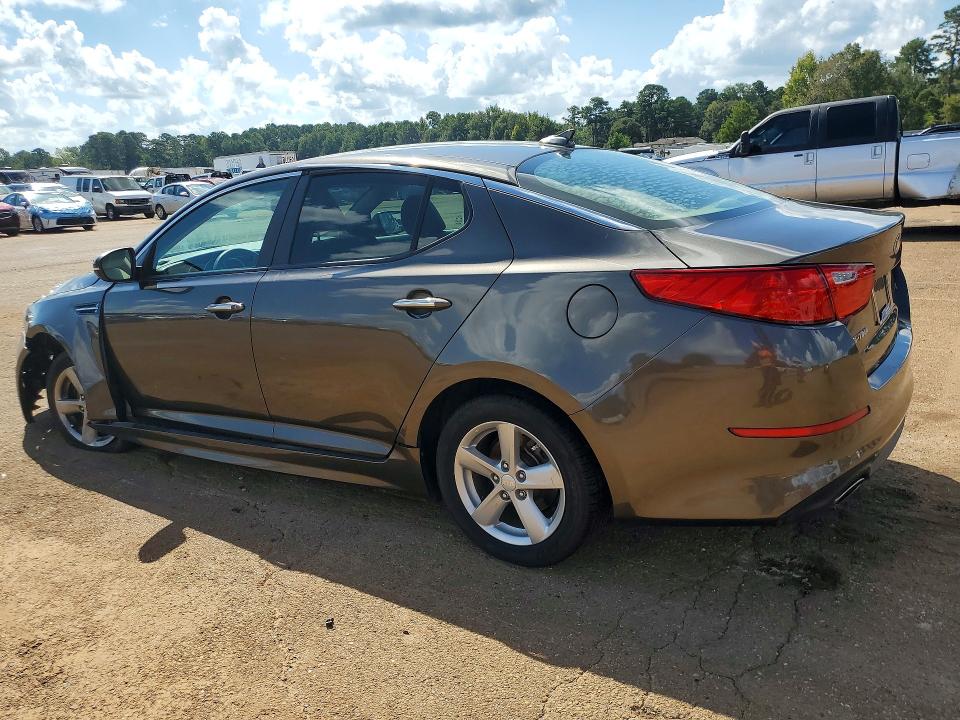 Снимка 2 от търг – 2015 KIA OPTIMA с VIN 5XXGM4A70FG396413