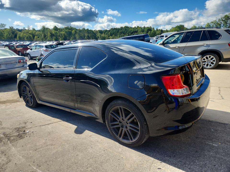 Снимка 2 от търг – 2012 SCION TC с VIN JTKJF5C74C3031739