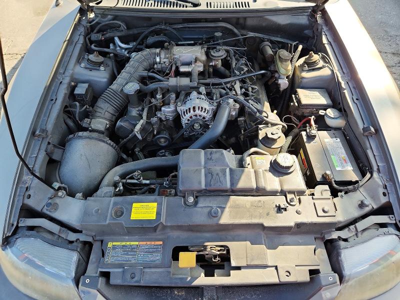 Photo 11 from auction – 2001 FORD MUSTANG with VIN 1FAFP42X71F208887