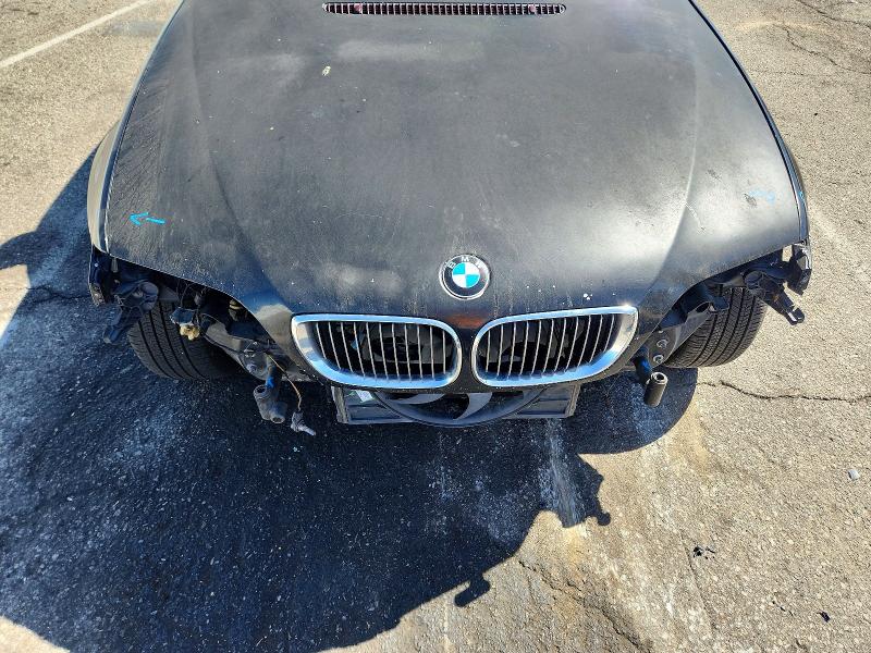 Photo 11 from auction – 2003 BMW 330 with VIN WBAEW53453PG20600