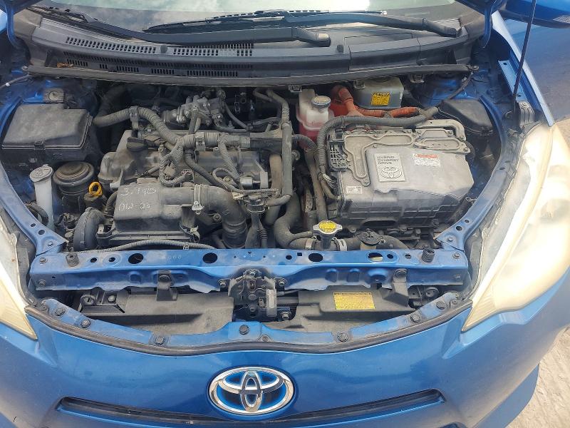 Photo 11 from auction – 2012 TOYOTA PRIUS C with VIN JTDKDTB35C1520649
