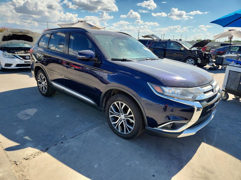 Photo 4 from auction – 2016 MITSUBISHI OUTLANDER with VIN JA4AD3A30GZ045782
