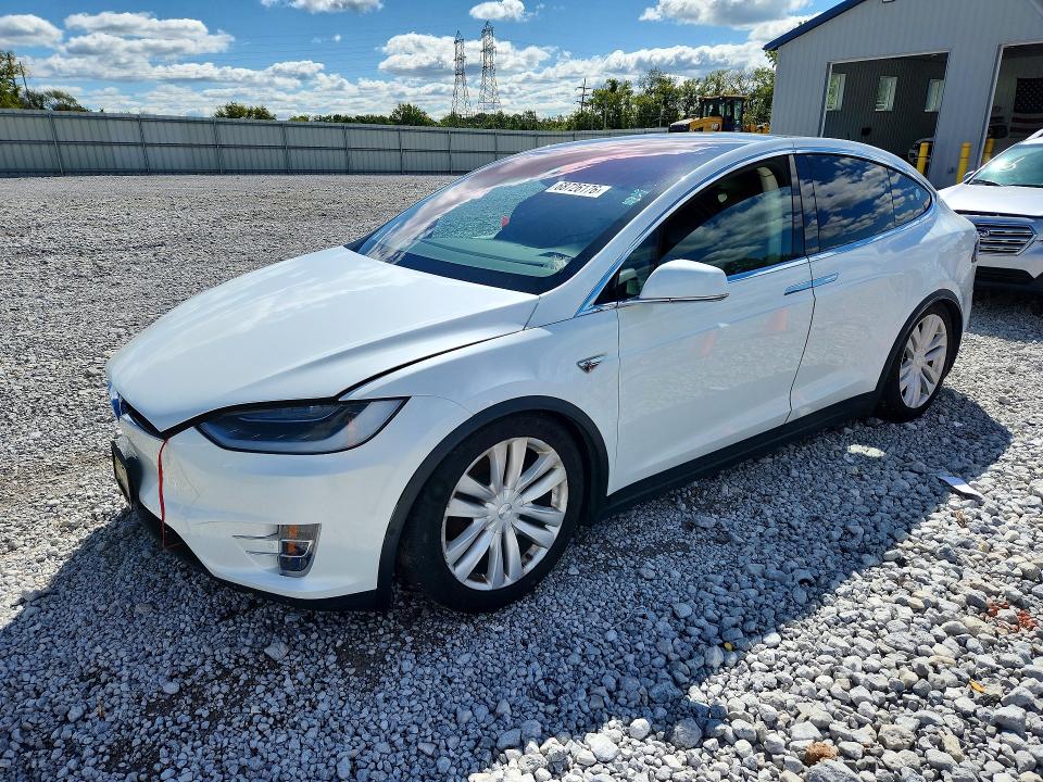 صورة رقم 1 من المزاد - 2016 TESLA MODEL X مع VIN 5YJXCBE22GF013193