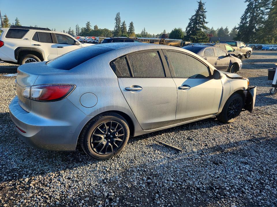Снимка 3 от търг – 2012 MAZDA 3 с VIN JM1BL1UG2C1611059