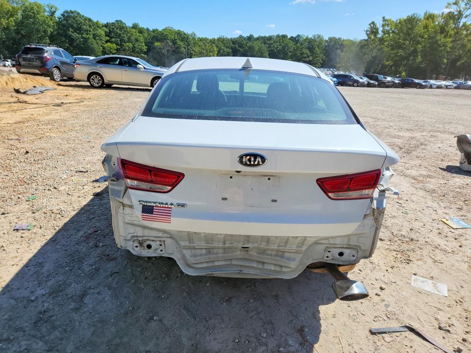 Снимка 6 от търг – 2020 KIA OPTIMA с VIN 5XXGT4L3XLG441981