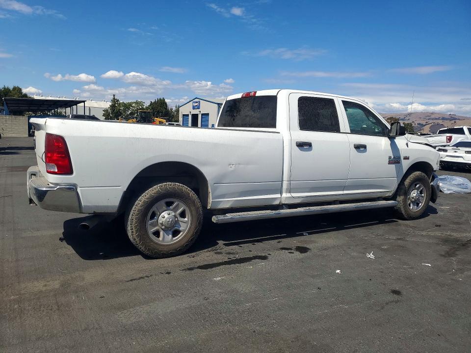 Photo 3 from auction – 2016 RAM 2500 with VIN 3C6UR4HJ6GG100869