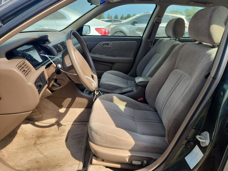 Photo 7 from auction – 2000 TOYOTA CAMRY with VIN 4T1BG22K5YU640929