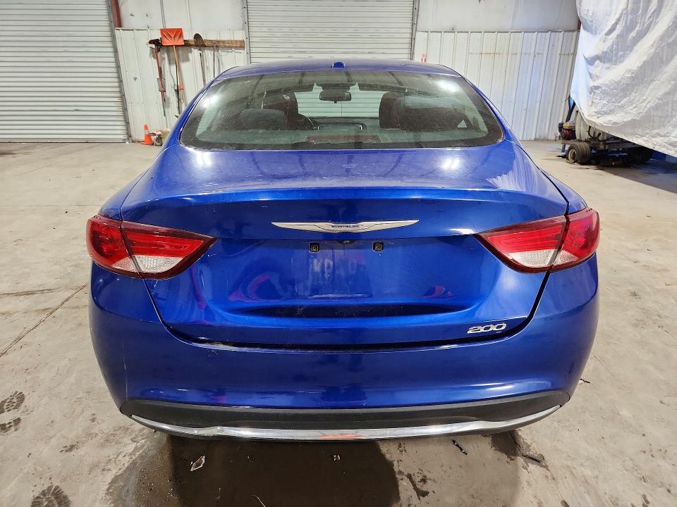 Foto 6 de la subasta – 2015 CHRYSLER 200 con VIN 1C3CCCAB2FN704366