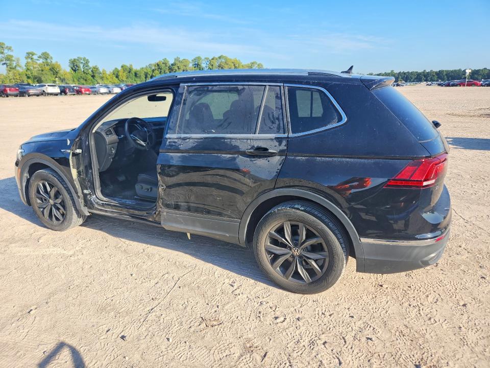 Photo 2 from auction – 2024 VOLKSWAGEN TIGUAN with VIN 3VV3B7AX3RM059762