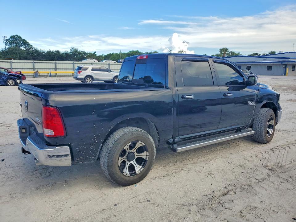 Photo 3 from auction – 2015 RAM 1500 with VIN 1C6RR7LM7FS637847