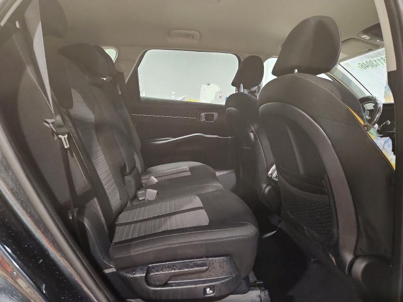 Фото 11 с аукциона – 2021 KIA SORENTO с VIN 5XYRGDLC2MG003689
