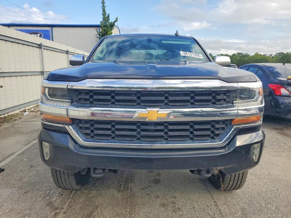 Zdjęcie 5 z aukcji – 2017 CHEVROLET SILVERADO z VIN 3GCUKREC1HG369279