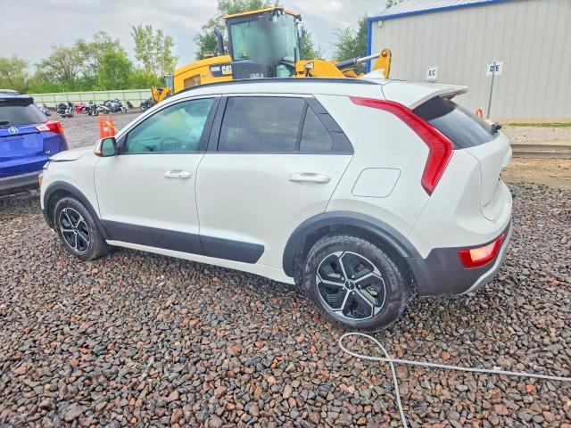 Photo 2 from auction – 2023 KIA NIRO with VIN KNDCR3LE0P5114816