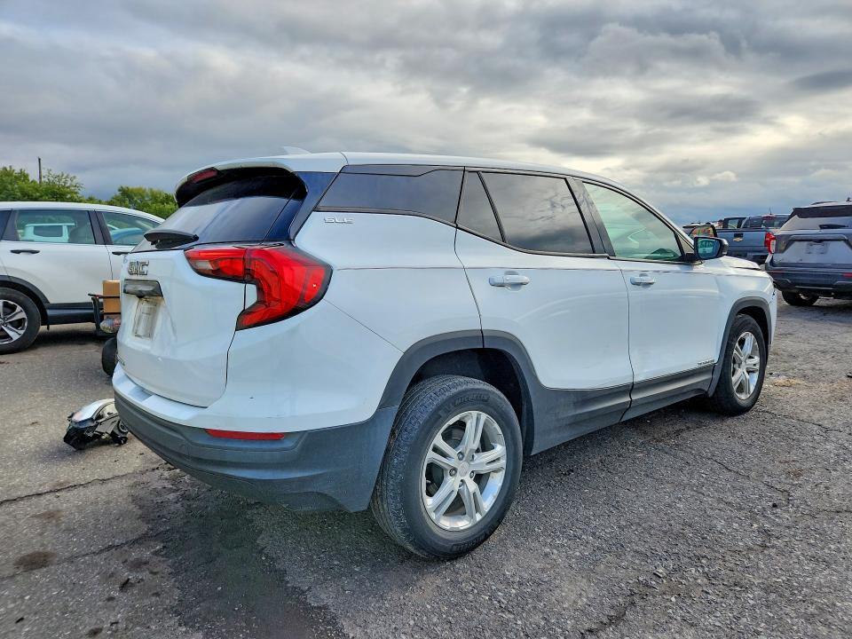 Photo 3 from auction – 2020 GMC TERRAIN with VIN 3GKALMEV2LL230772
