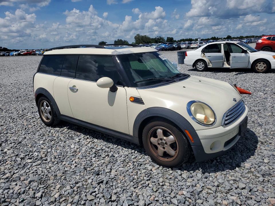 Photo 4 from auction – 2009 MINI COOPER CLUBMAN with VIN WMWML33599TX33948