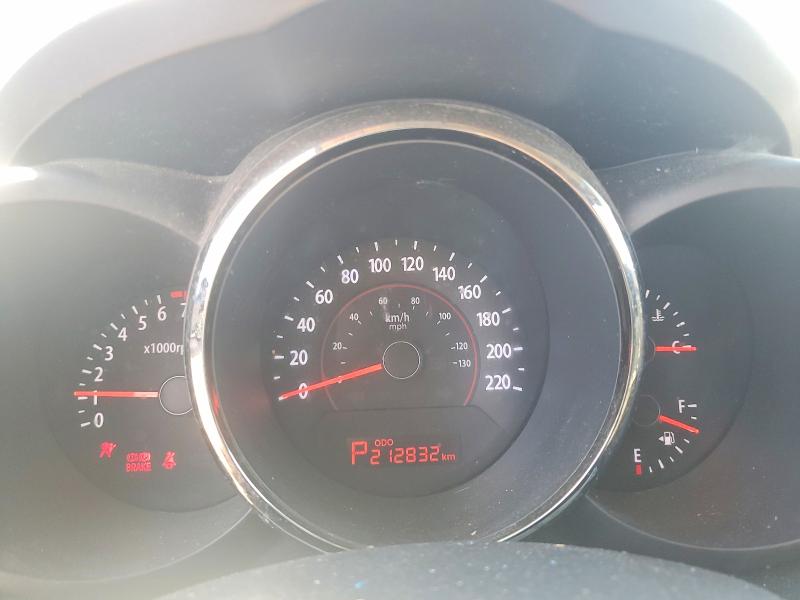 Photo 9 from auction – 2010 KIA SOUL with VIN KNDJT2A20A7186235