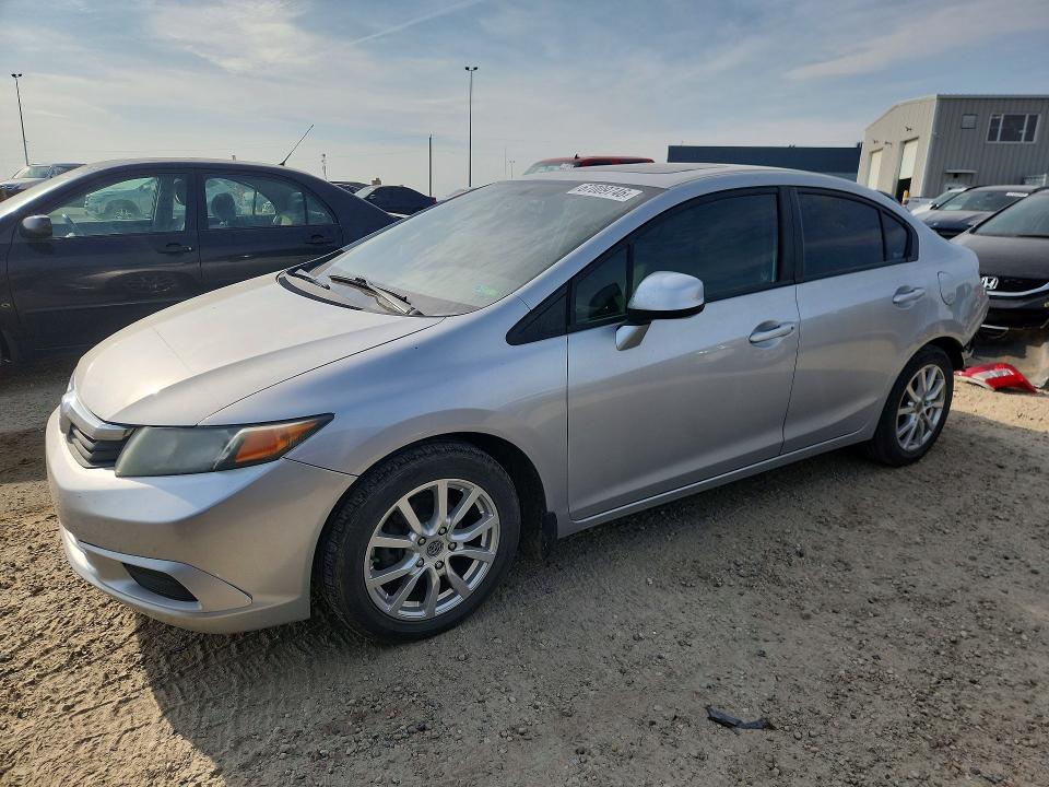HONDA CIVIC 2012 with VIN 2HGFB2F54CH102857 - Photo from auction