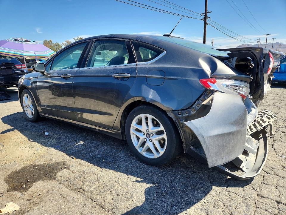 Photo 2 from auction – 2016 FORD FUSION with VIN 3FA6P0H75GR385921
