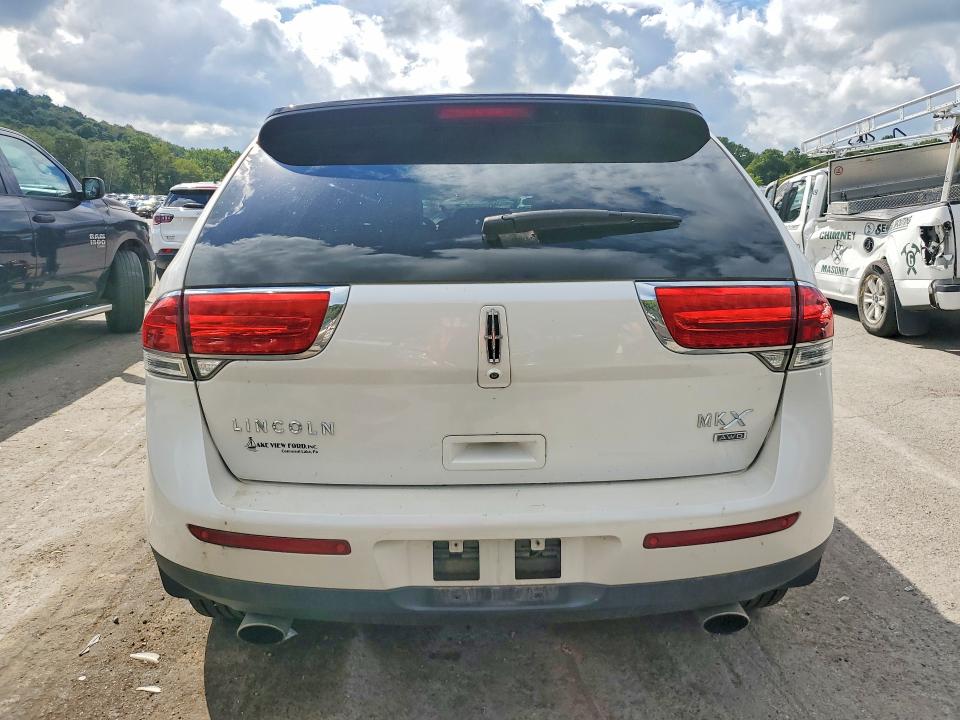Photo 6 from auction – 2014 LINCOLN MKX with VIN 2LMDJ8JK7EBL15512