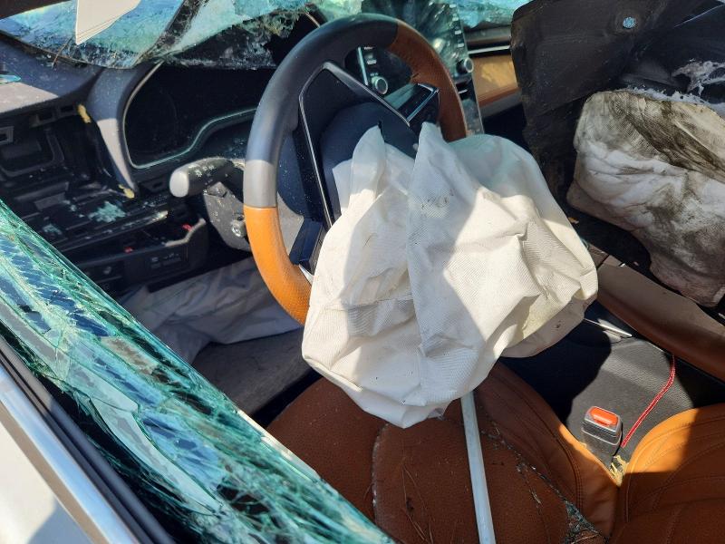 Photo 8 from auction – 2022 TOYOTA AVALON with VIN 4T1DA1AB4NU013382