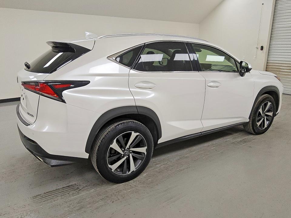 Photo 3 from auction – 2019 LEXUS NX 300 with VIN JTJYARBZXK2136205