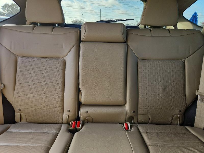 Photo 10 from auction – 2016 HONDA CR-V with VIN 2HKRM4H79GH668008