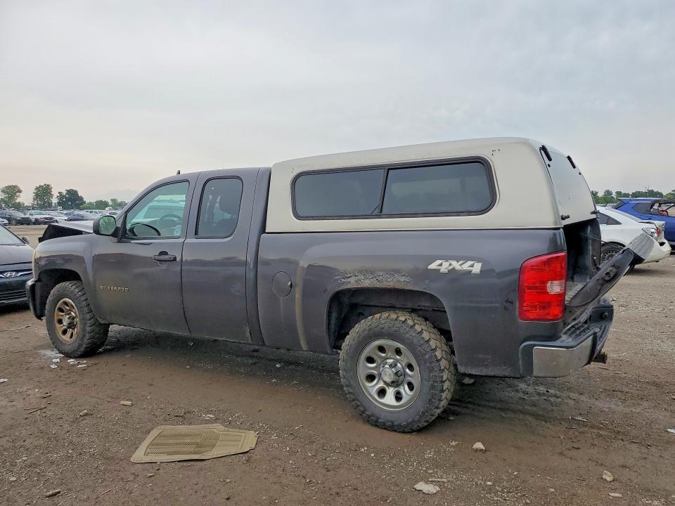Photo 2 from auction – 2011 CHEVROLET SILVERADO with VIN 1GCRKREA0BZ222608