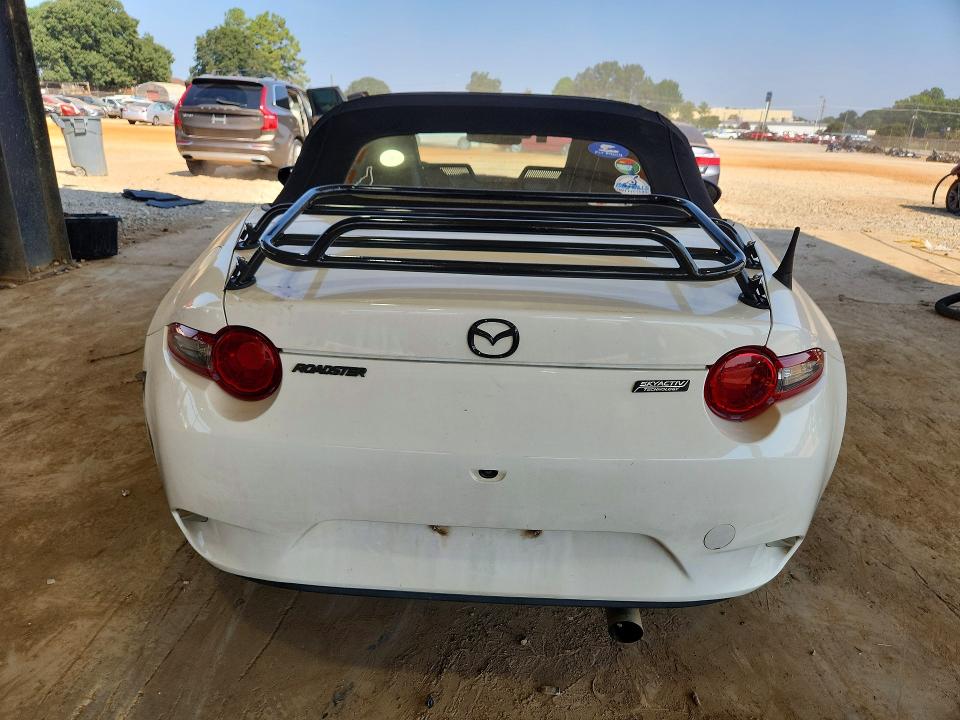 Снимка 6 от търг – 2020 MAZDA MX-5 MIATA с VIN JM1NDAB73L0411066