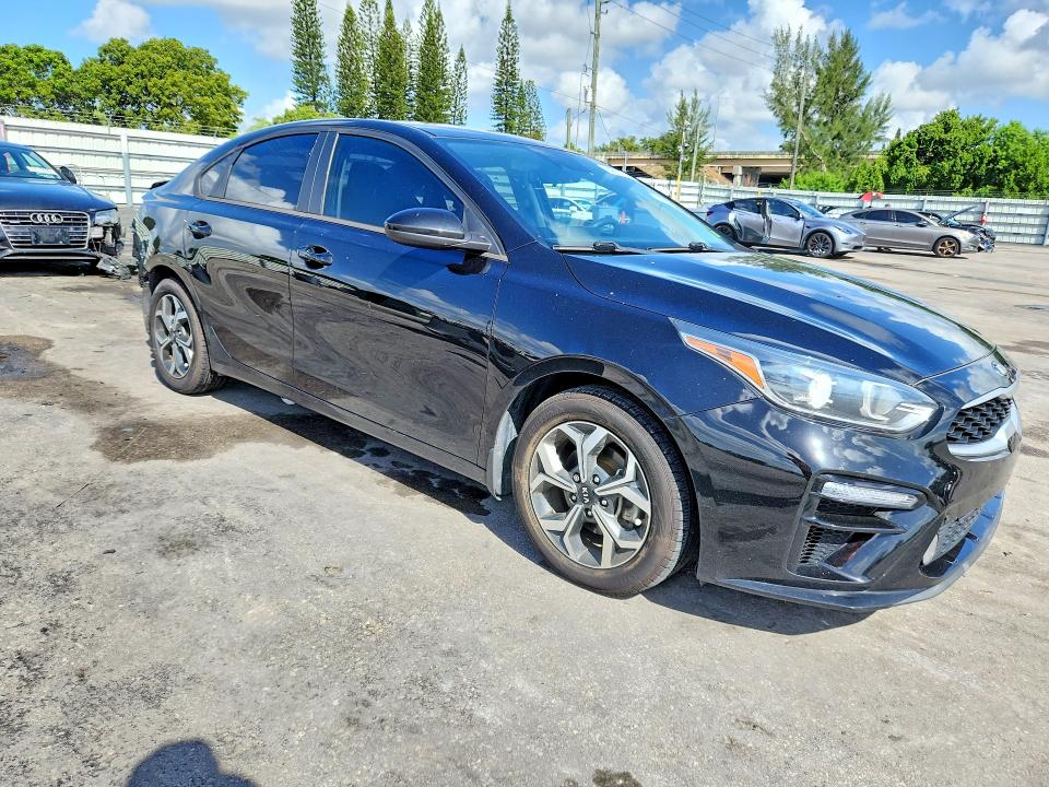 Photo 4 from auction – 2021 KIA FORTE with VIN 3KPF24AD8ME337039