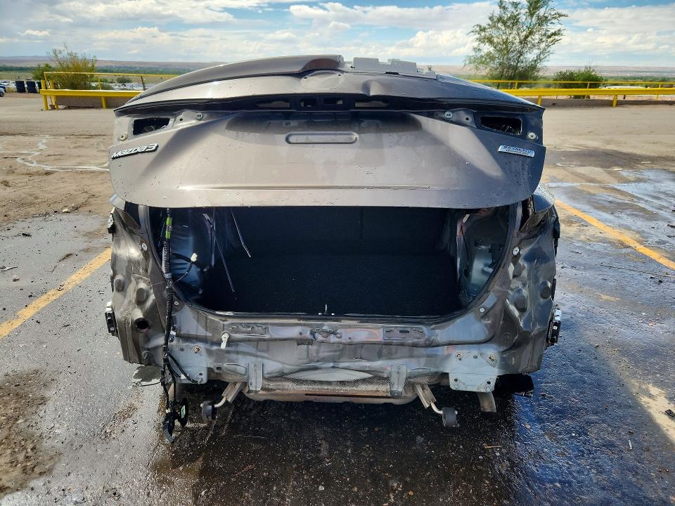 Photo 6 from auction – 2015 MAZDA 3 with VIN JM1BM1V74F1259764