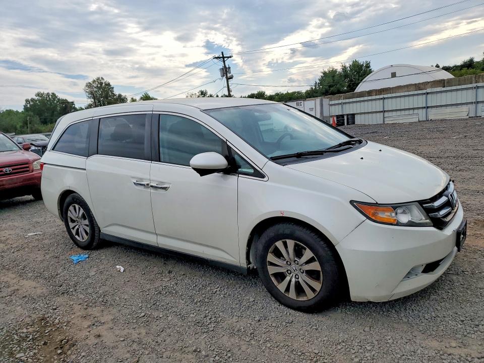 Photo 4 from auction – 2016 HONDA ODYSSEY with VIN 5FNRL5H48GB079870