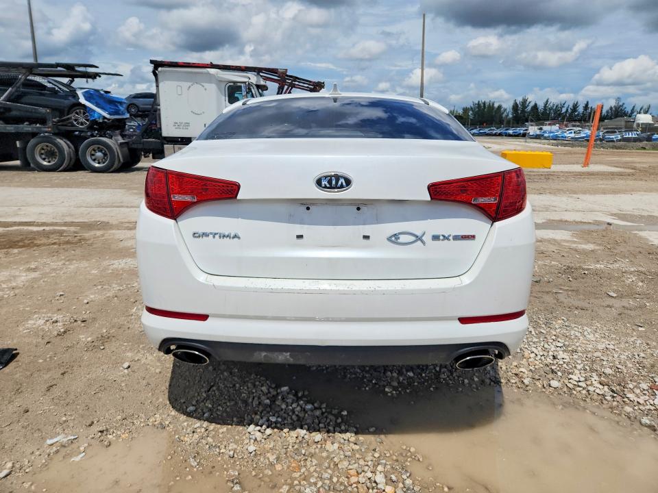 Photo 6 from auction – 2011 KIA OPTIMA with VIN KNAGN4A63B5142131