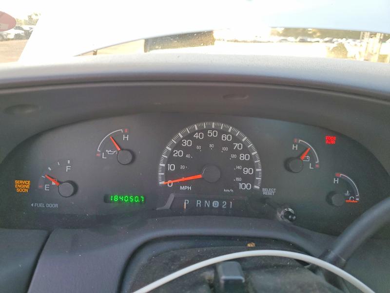 Photo 9 from auction – 2001 FORD F150 with VIN 1FTRF17W21NA22589