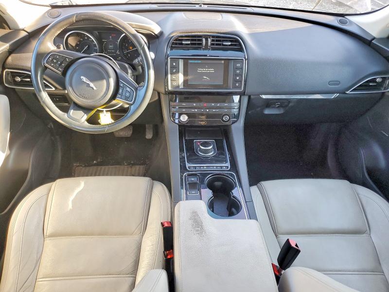 Photo 8 from auction – 2017 JAGUAR F-PACE with VIN SADCK2BV6HA053307