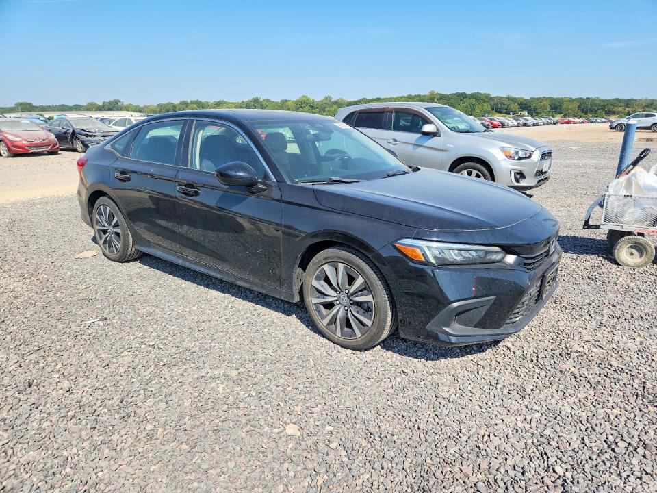 Photo 4 from auction – 2022 HONDA CIVIC with VIN 2HGFE1F75NH310557