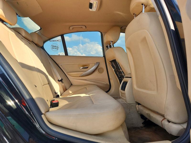 Photo 10 from auction – 2015 BMW 320 with VIN WBA3B1G50FNT64796