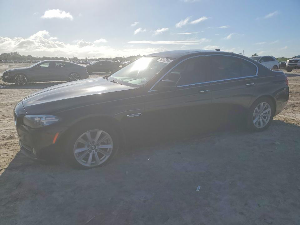 BMW 528 2015 con VIN WBA5A5C56FD515428 - Foto de la subasta