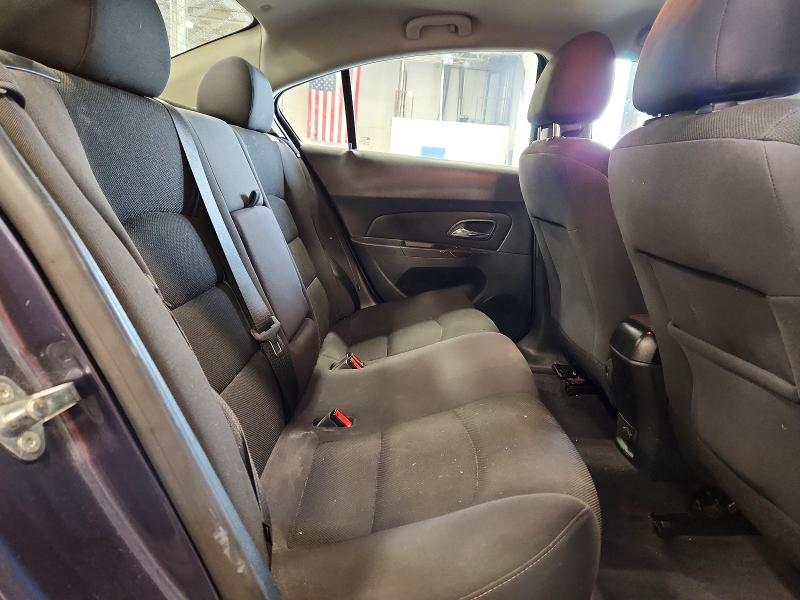 Photo 10 from auction – 2014 CHEVROLET CRUZE with VIN 1G1PC5SB1E7452239