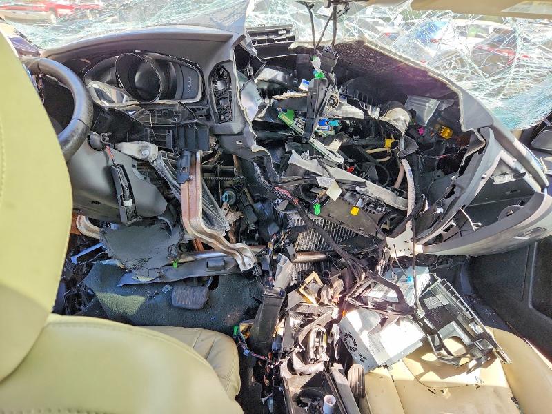 Foto 8 de la subasta – 2016 VOLVO XC60 con VIN YV4902RK3G2845928