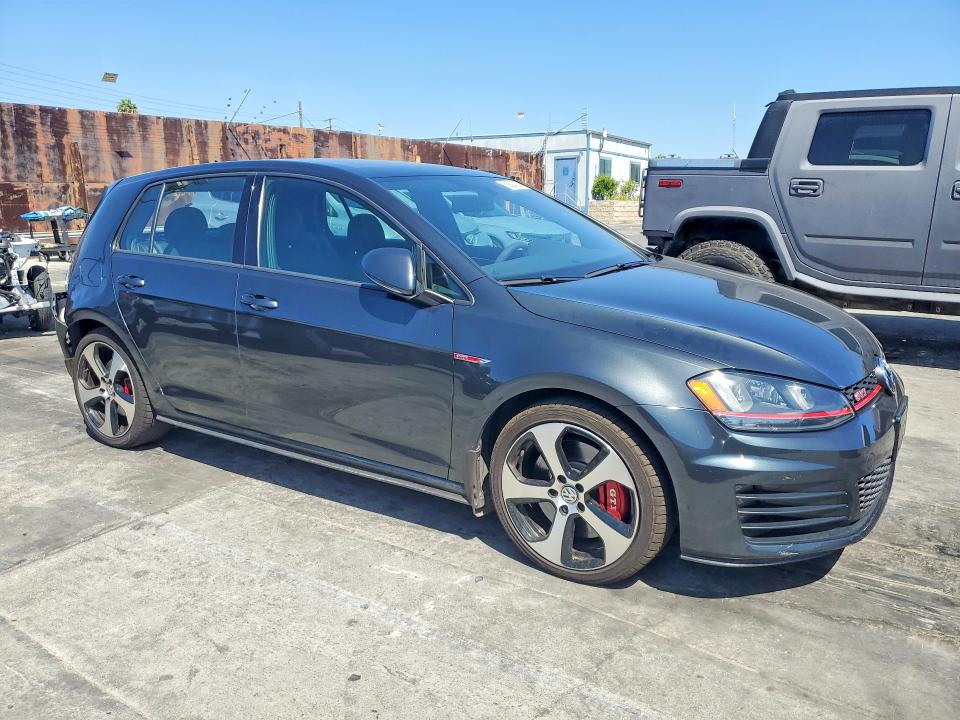 Photo 4 from auction – 2017 VOLKSWAGEN GTI with VIN 3VW447AU2HM018005