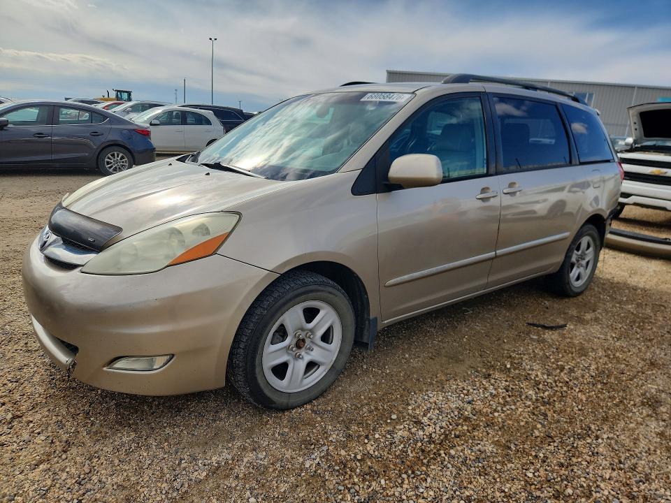 2006 TOYOTA SIENNA - Търг №68058476