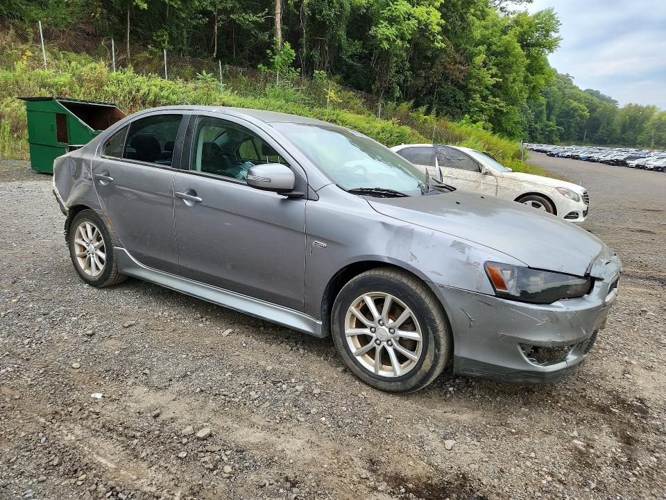 Photo 4 from auction – 2015 MITSUBISHI LANCER with VIN JA32U2FU7FU019440