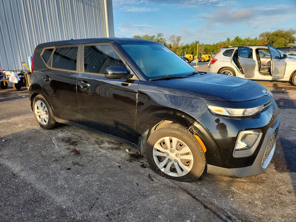 Снимка 4 от търг – 2022 KIA SOUL с VIN KNDJ23AU7N7801315