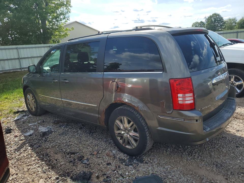 Снимка 2 от търг – 2010 CHRYSLER TOWN & COUNTRY с VIN 2A4RR5D10AR299181