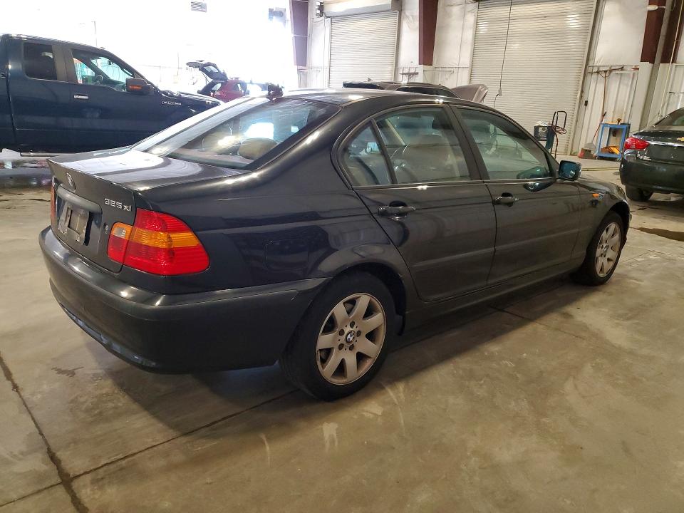 Photo 3 from auction – 2004 BMW 325 with VIN WBAEU33454PF61740