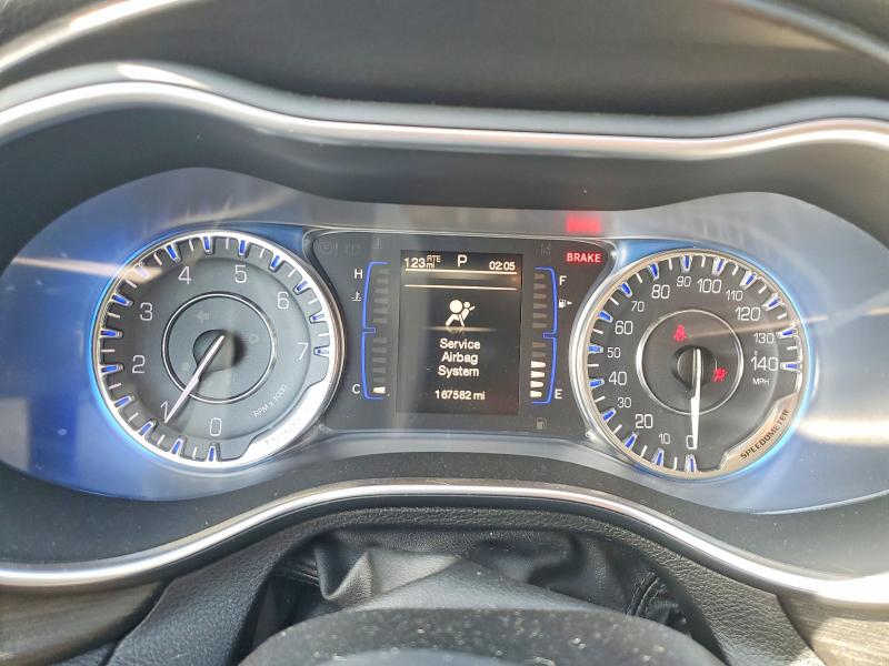 Zdjęcie 9 z aukcji – 2015 CHRYSLER 200 z VIN 1C3CCCAB4FN703509