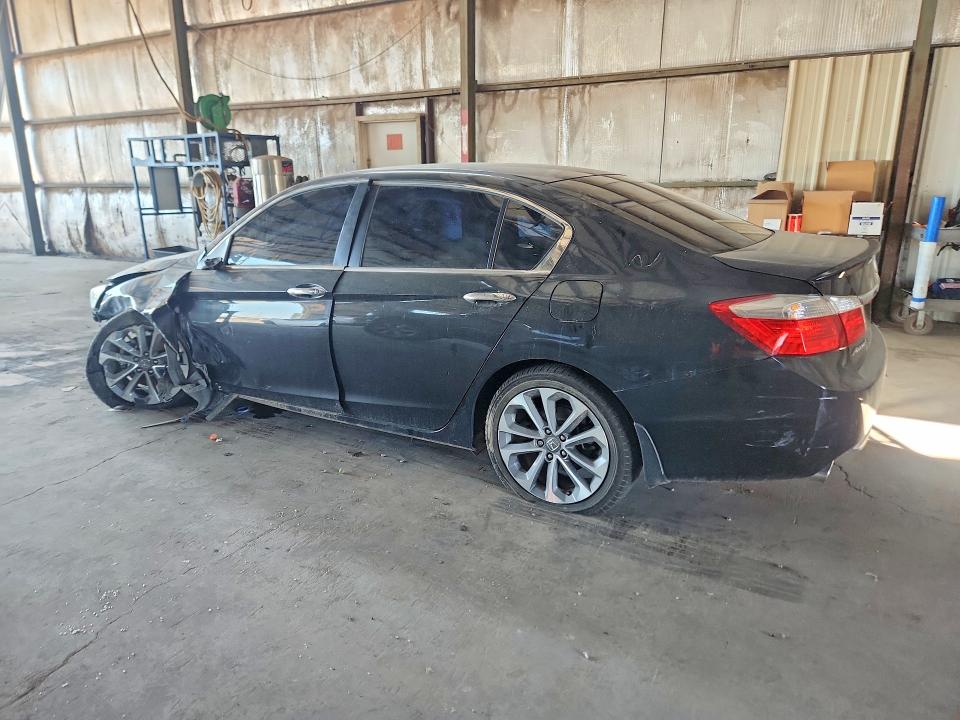 Photo 2 from auction – 2015 HONDA ACCORD with VIN 1HGCR2F57FA074201